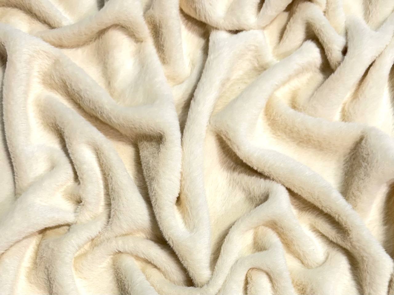 Трикотаж пушистый плотный 600 гр Топленое молоко — купить в Екатеринбурге